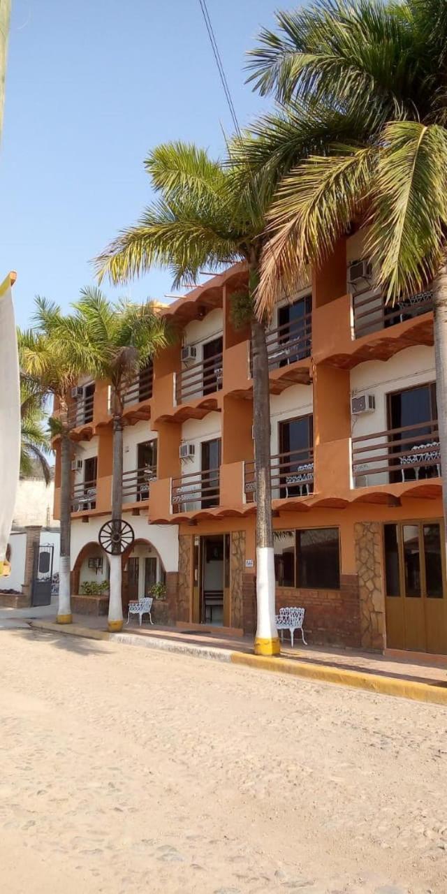 La Rienda Guayabitos Hotel Rincon de Guayabitos Bagian luar foto